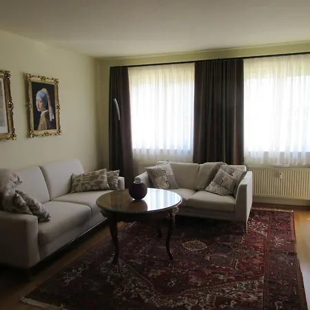 Alpenvilla Apartman Bischofswiesen